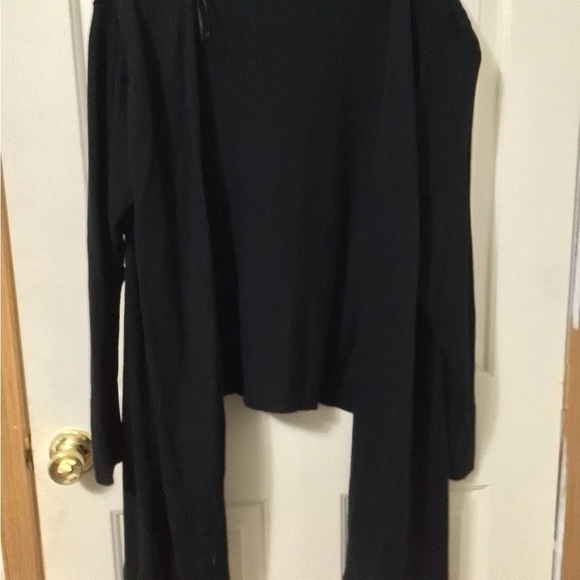 a.n.a Classic Black Cardigan - Picture 1 of 2
